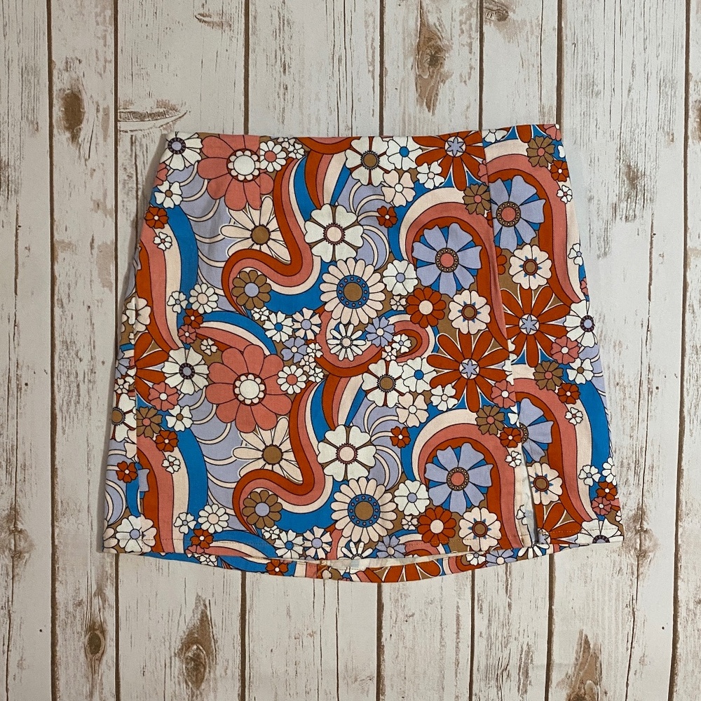 Art Class Groovy Floral Mini Skirt Size XL 14/16
